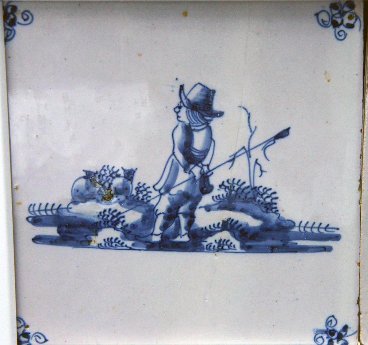 Azulejo Delf Figurativo Holandes Decorado En Azul Cobalto Barros Con Alma